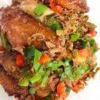 Best Salted Peppercorn Chicken Wings (6) in Queens, NY